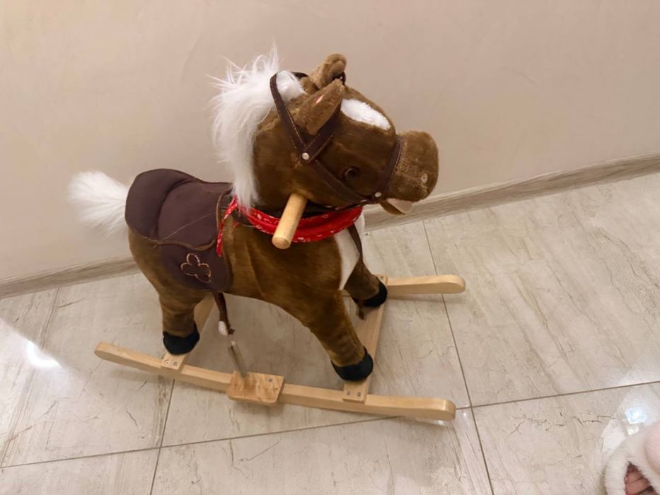 Детско конче за игра