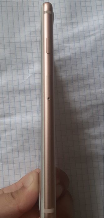 iPhone 8 sotiladi