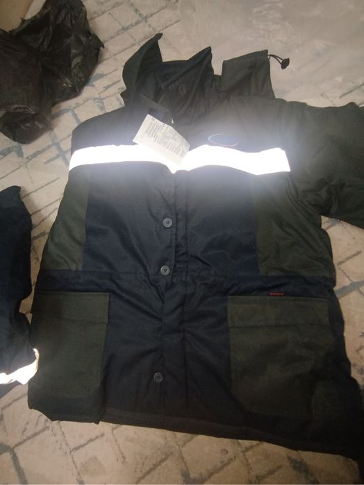 Продам спецовки и обуви