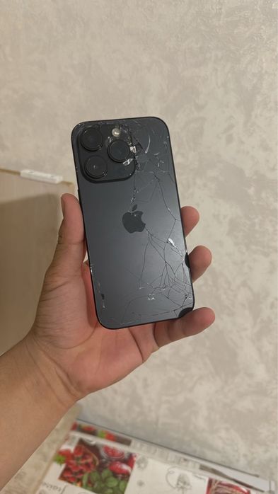 Iphone 14 pro  256 гб