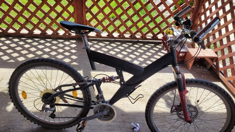 Vind bicicleta cu roti pe 26