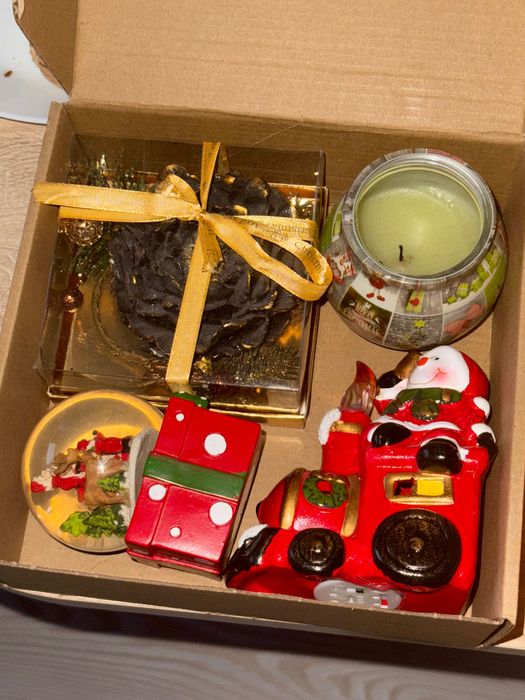 Коледна декорация + пухкаво килимче