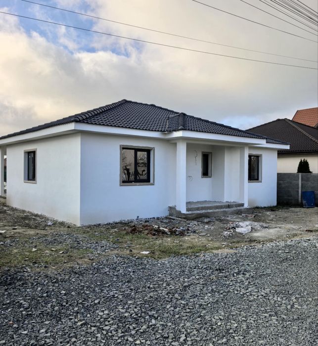 ‼️OCAZIE‼️Casa individuala la cheie/rosu, Obad Timis, teren 700mp