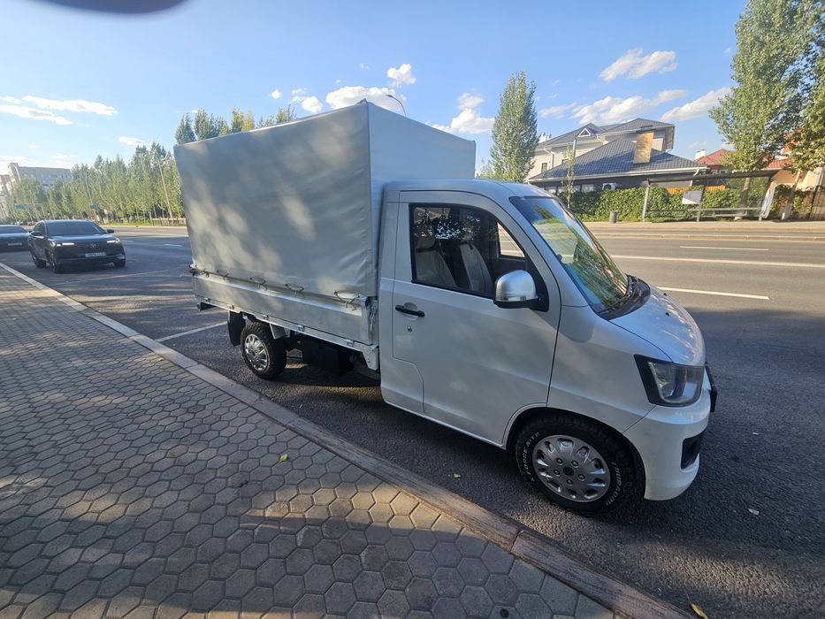 Грузоперевозки  ..