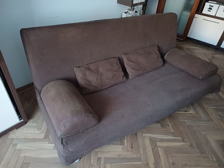 Canapea extensibila IKEA