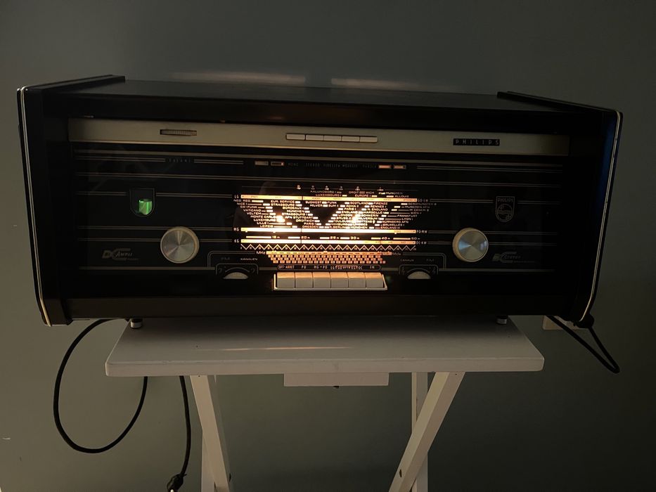 Лампово радио / PHILIPS / 60-те