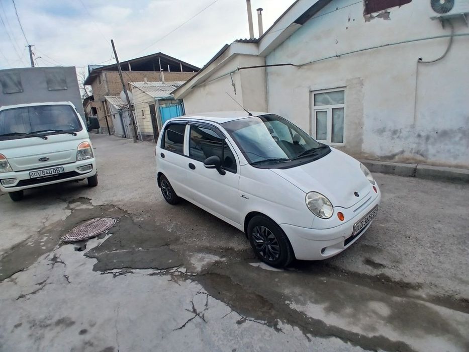 Мошина сотилади, Продаётся Машина