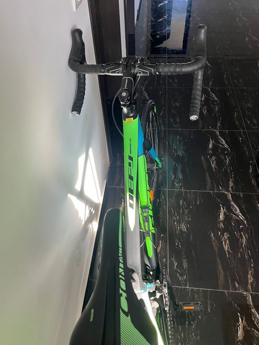 Bicicleta Giant Defy Advanced