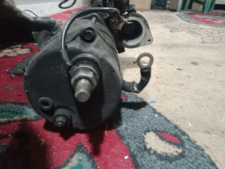 Стартер Cummins,HOWO