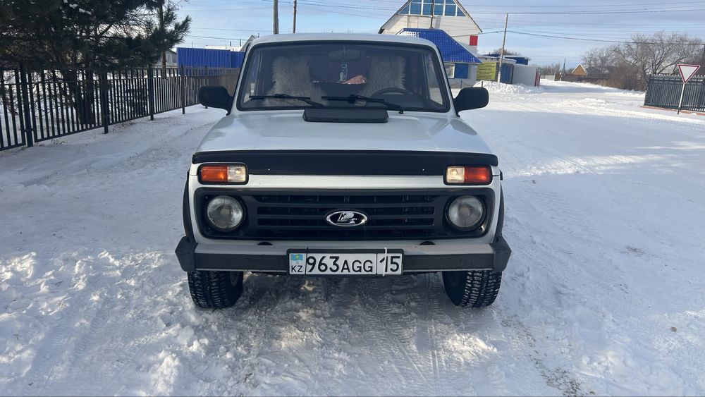 Продам автомобиль Нива