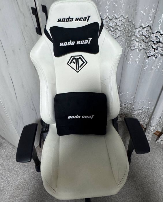 Игровое кресло Andaseat Phantom 3