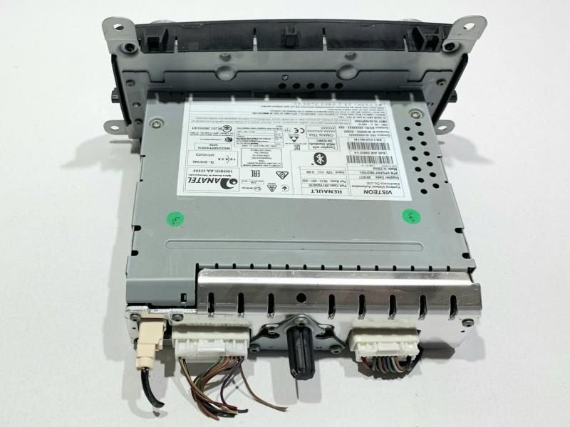 CD Player auto Renault Clio 4 facelift 281152401R Berlina