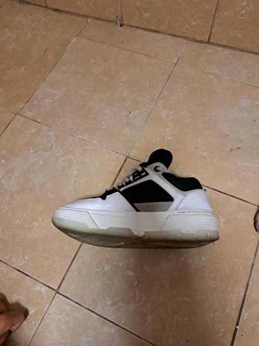 Adidași  AMIRI stare buna