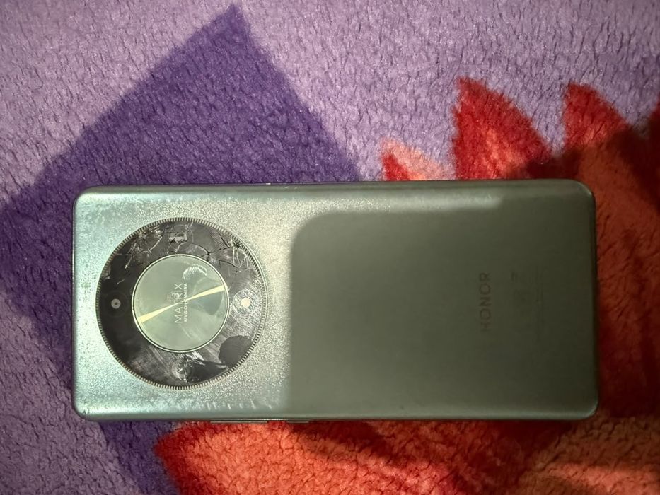 Продается телефон HONOR X9b