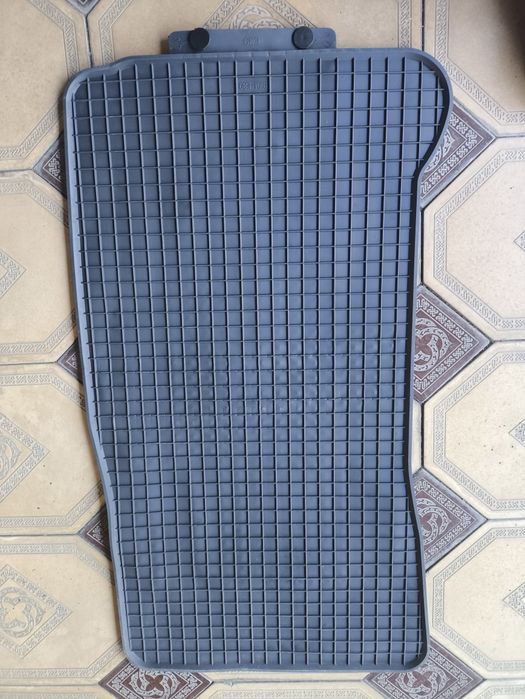 Полики BMW-5 E39. Новые.