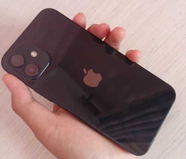 iPhone 12 на запчасти
