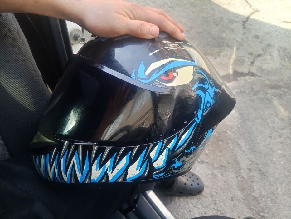 Шлем идеал 15000саудасы бар