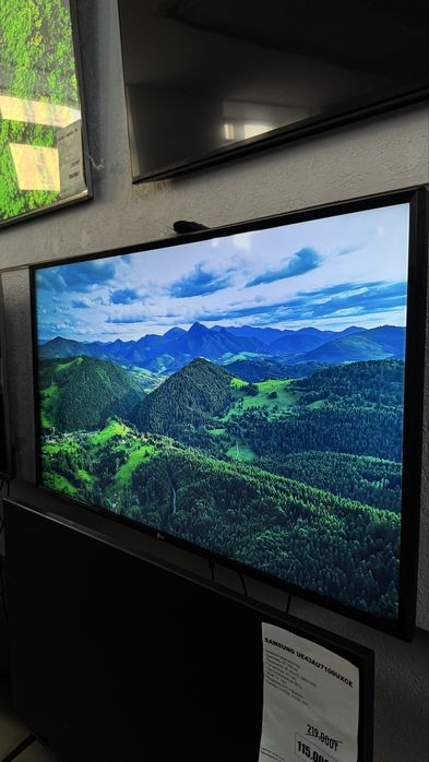 Телевизор LG 43LJ594V