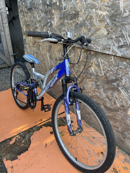 Bicicleta coyote cadru aluminiu cu suspensii roti 24”