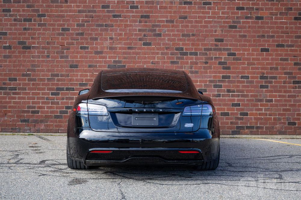Model s Plaid va Model s Dual