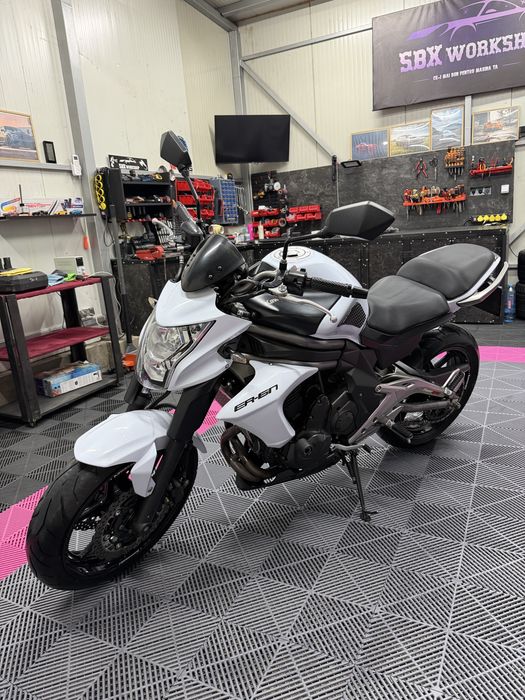 Kawasaki Er -6N 2012