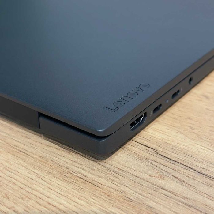 Lenovo ThinkPad X13 Gen 6 Intel Core Ultra 5 225U SSD 1TB NVme RAM 32GB LPDDR5x Intel Graphics Black - GARANTIE 12 LUNI | TrueGSM