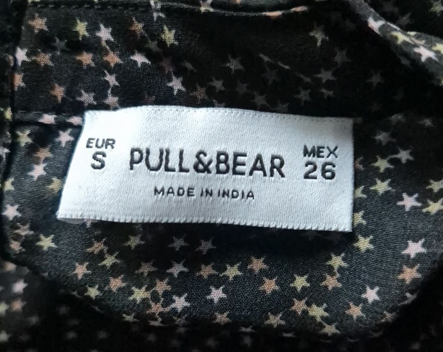 Bluză neagră cu steluțe