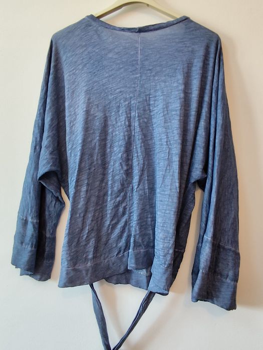 Bluza nouă mărimea XL