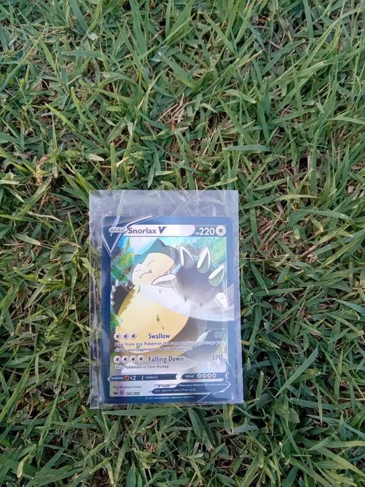15 Pokémon cards
