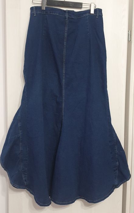Fusta blugi model deosebit masura 46