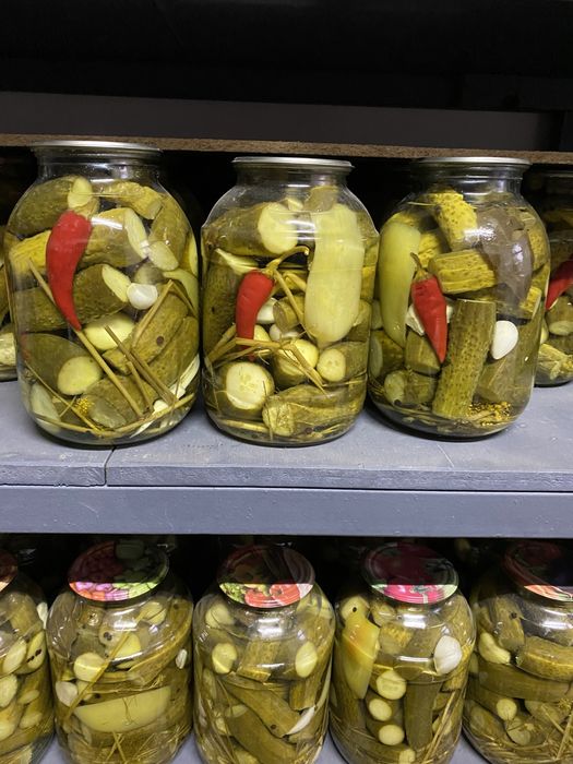 Соленные огурцы помидоры варенье
