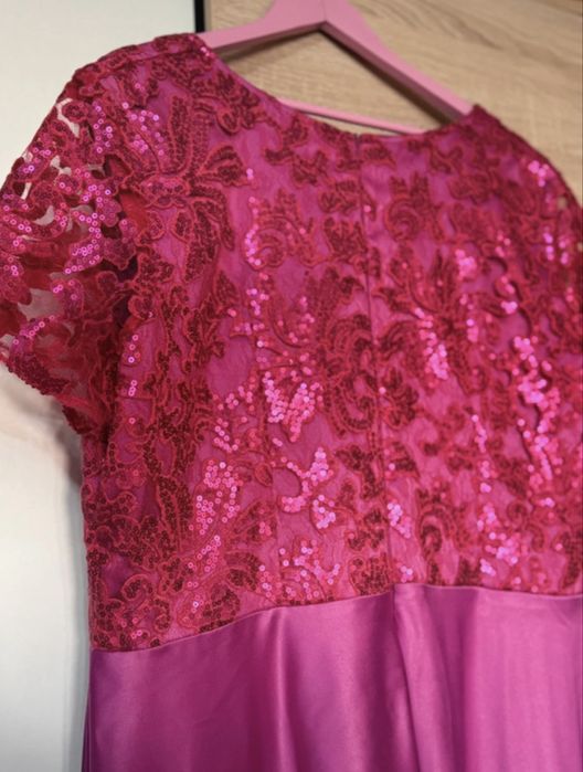 Rochie Foarte Elegantă