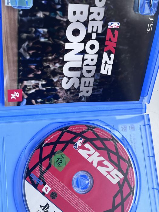 Продам NBA 2k25 (ps5) в идеальном состояний