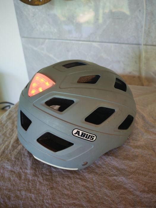 Casca bicicleta Abis Hyban