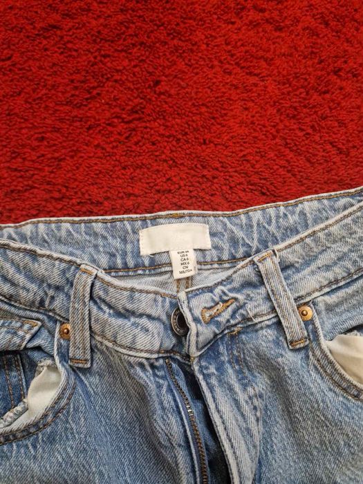 Сини дънки с широк крачол