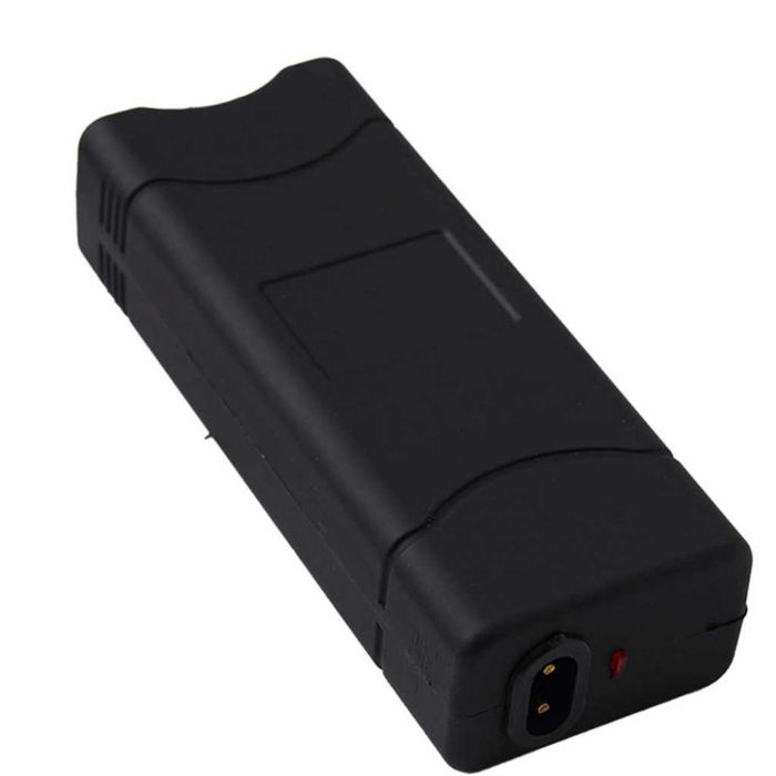 Устройство за самозащита  електрошок 5000K V и LED фенер презареждаемо