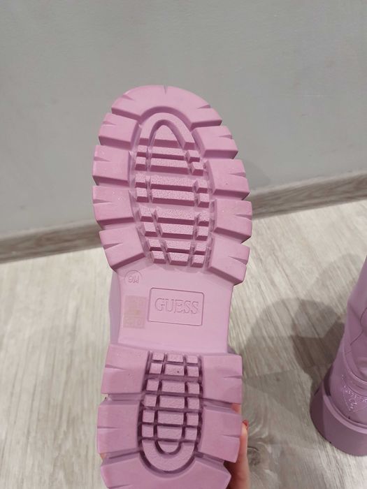 !!!НАМАЛЕНИ!Guess Lilac ботуши