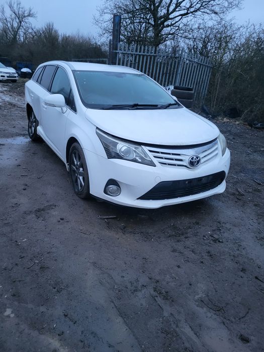 Piese toyota avensis 2.2 D-cat cutie automata