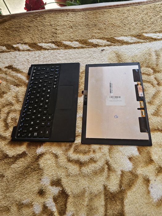 Display tableta xperia z4 plus tastatura sgp 712