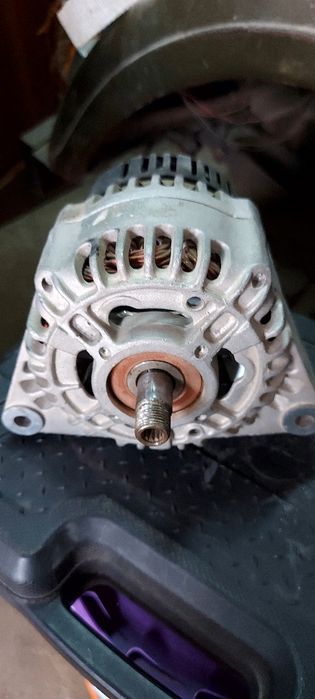 Продам генератор