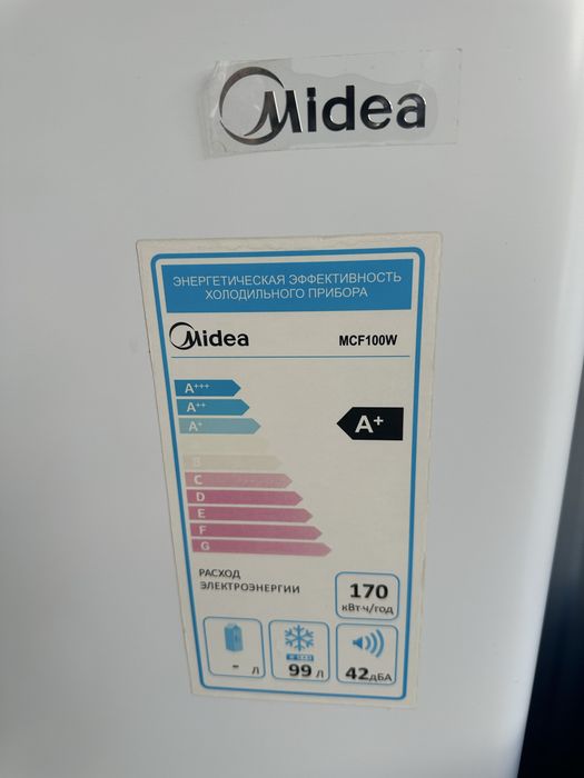 Морозильная камера Midea MCF100W, 99 л