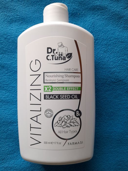 Noutate Farmasi‼️Şampon nutritiv cu Ulei din Semințe Negre