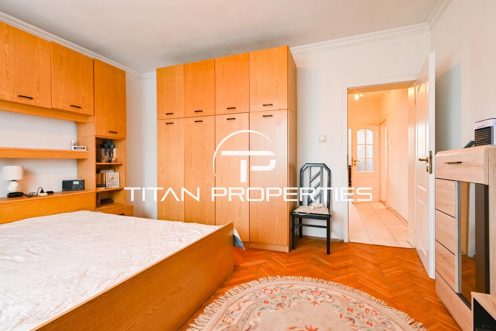 Дава се под наем Тристаен апартамент в София, Зона Б-18 - 118 кв.м за 650 € - Снимка #6