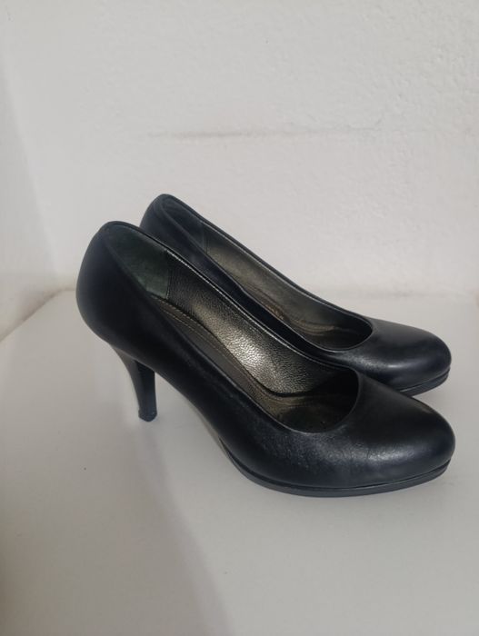 Туфли 35 размер за 5000 тг