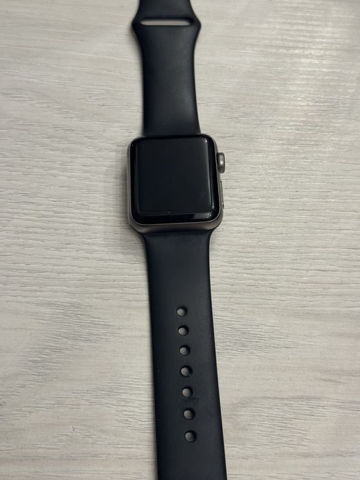 Apple Watch Series 3, 38 мм (оригинал)