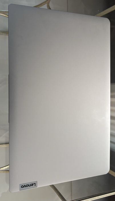 Vand Laptop Lenovo IdeaPad 1