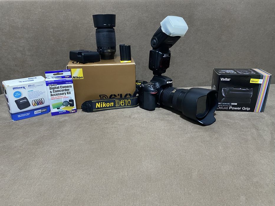 Nikon D610 (Full-Frame DSLR)