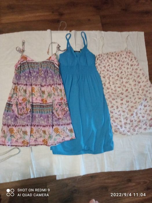 Женская одежда платья