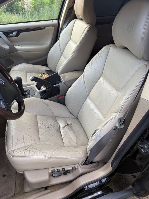 Volvo S60 2.4 Benzină 140 CP | 2004 | Cutie Manuală