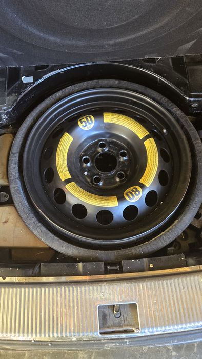 Резервна гума патерица за Тоуарег